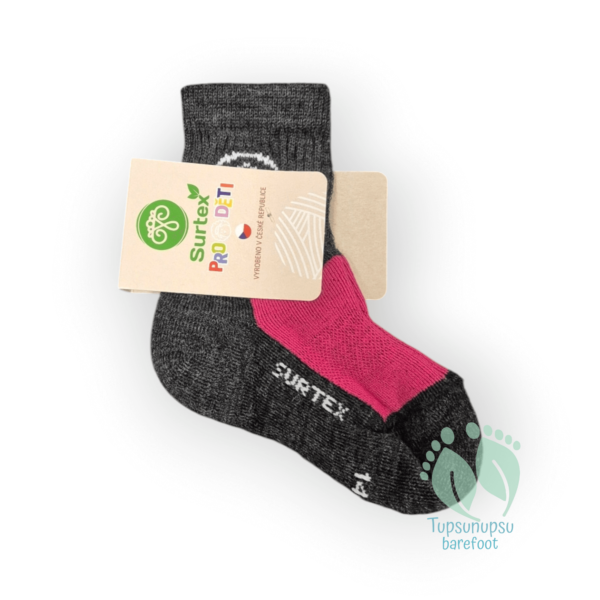 Pink thick merino wool socks for kids Surtex